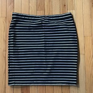 Old Navy Black & White Striped Tube Skirt